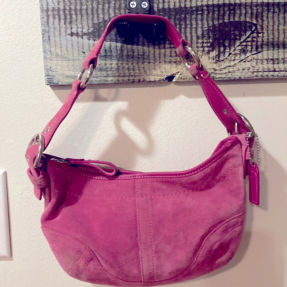 COPY - Coach fuchsia suede leather shoulder bag